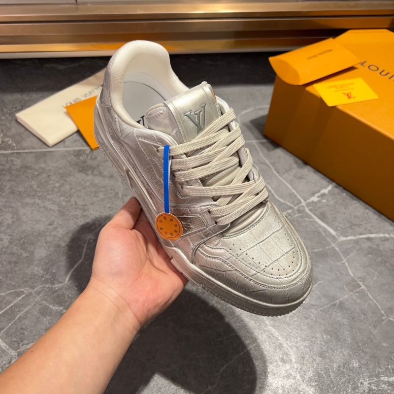 Louis Vuitton Sneakers